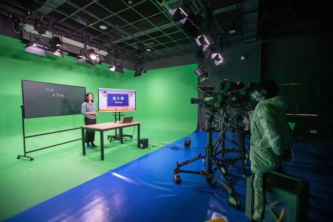 长宁区委社会工作部重点对部分“三跨”难题