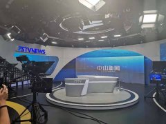 在人民日报、新华社、中央广播电视总台、光明