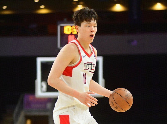 杨瀚森20+7难救混音队 发展联盟季后赛遭国王淘汰