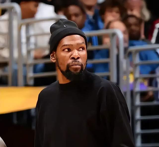 杜兰特伤退火箭惨败湖人 赛季命运悬于一线